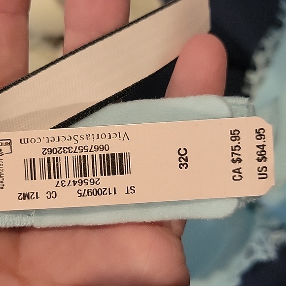 Victoria's secret lined demi bra NWT 32C - Picture 2 of 4